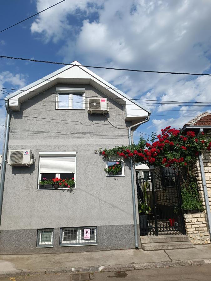 Fortress Apartments Ni Buitenkant foto