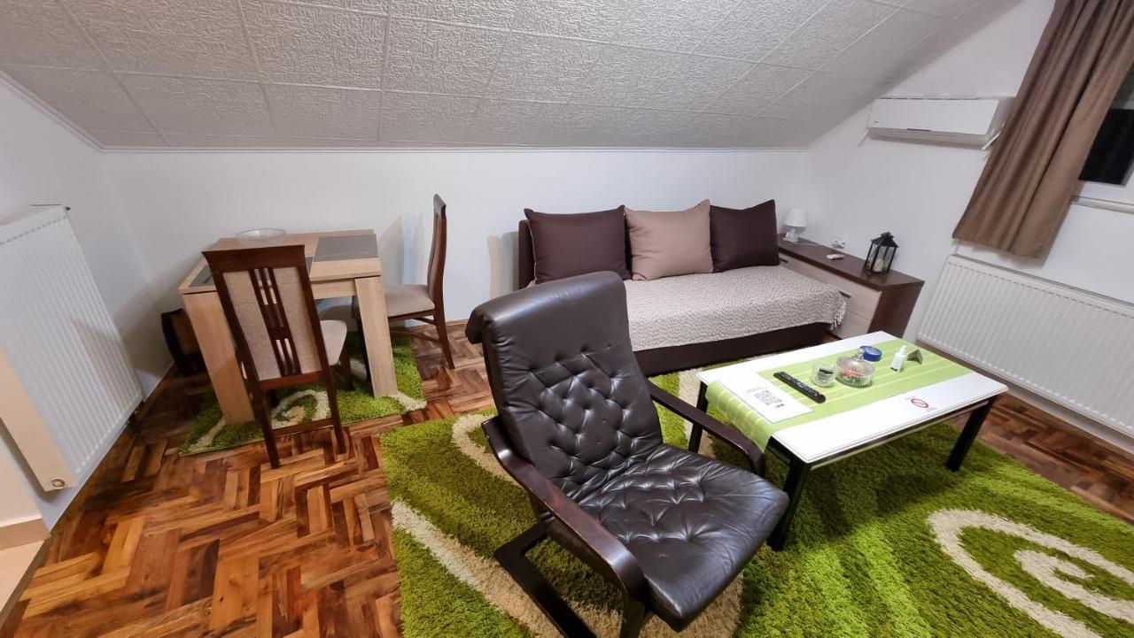 Fortress Apartments Ni Buitenkant foto